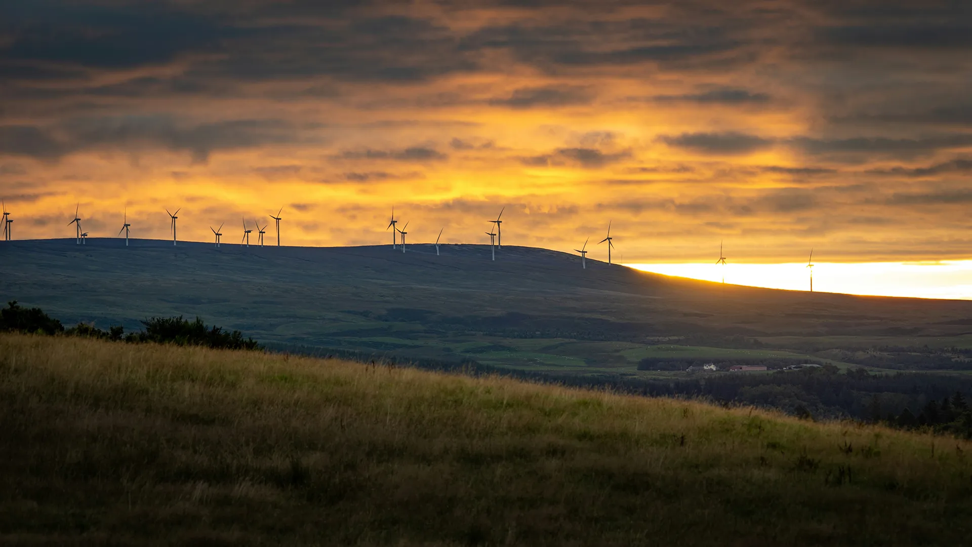 Top Electrical Upgrades to Save on Energy Costs This Winter Image